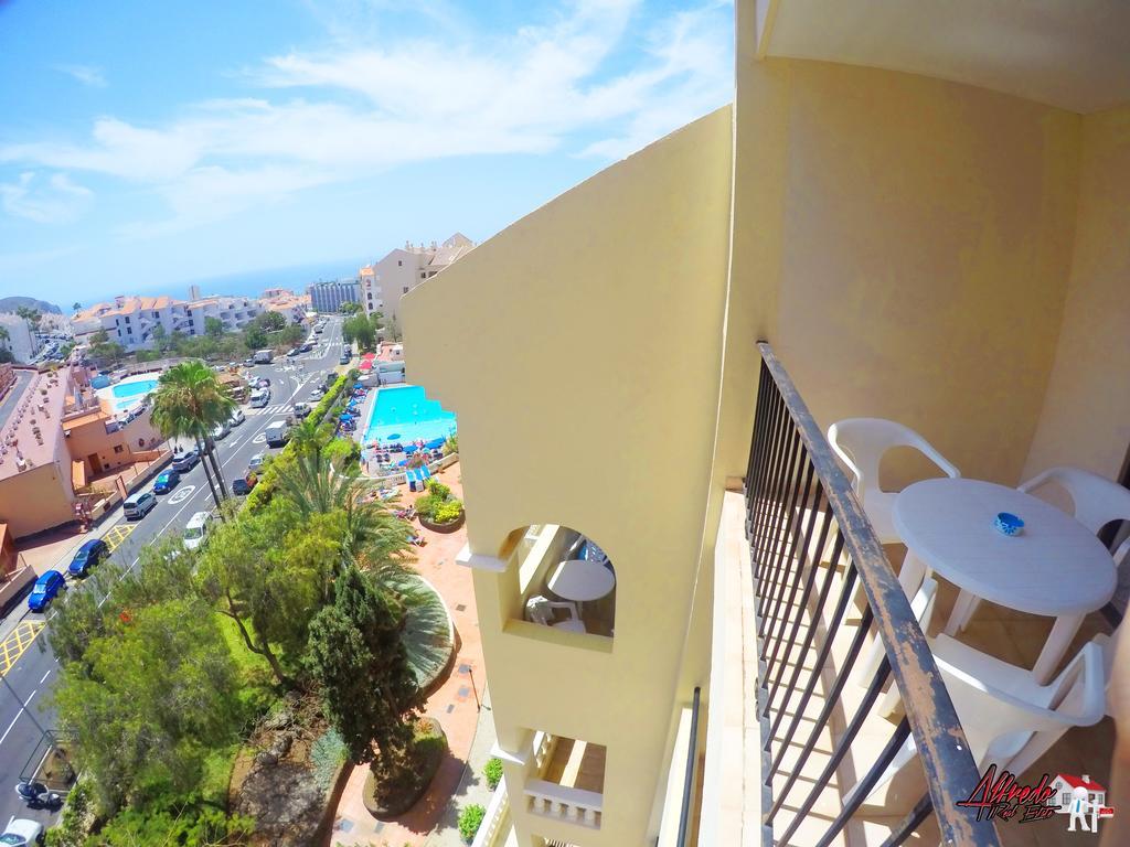 Castle Harbour Lejlighedshotel Los Cristianos  Eksteriør billede